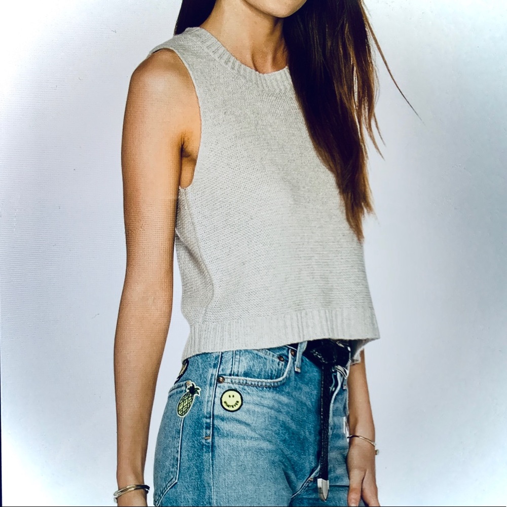 360cashmere sleeveless sweater top
